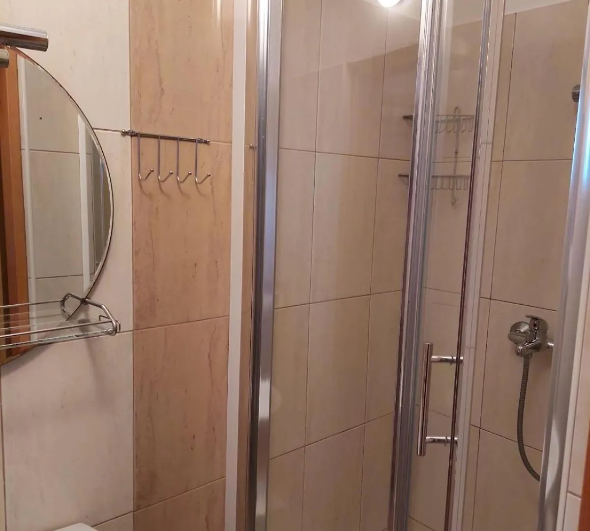 Apartmani Roko Razanac