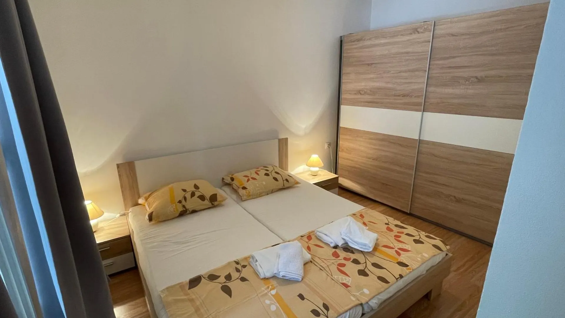 Apartmani Roko Razanac