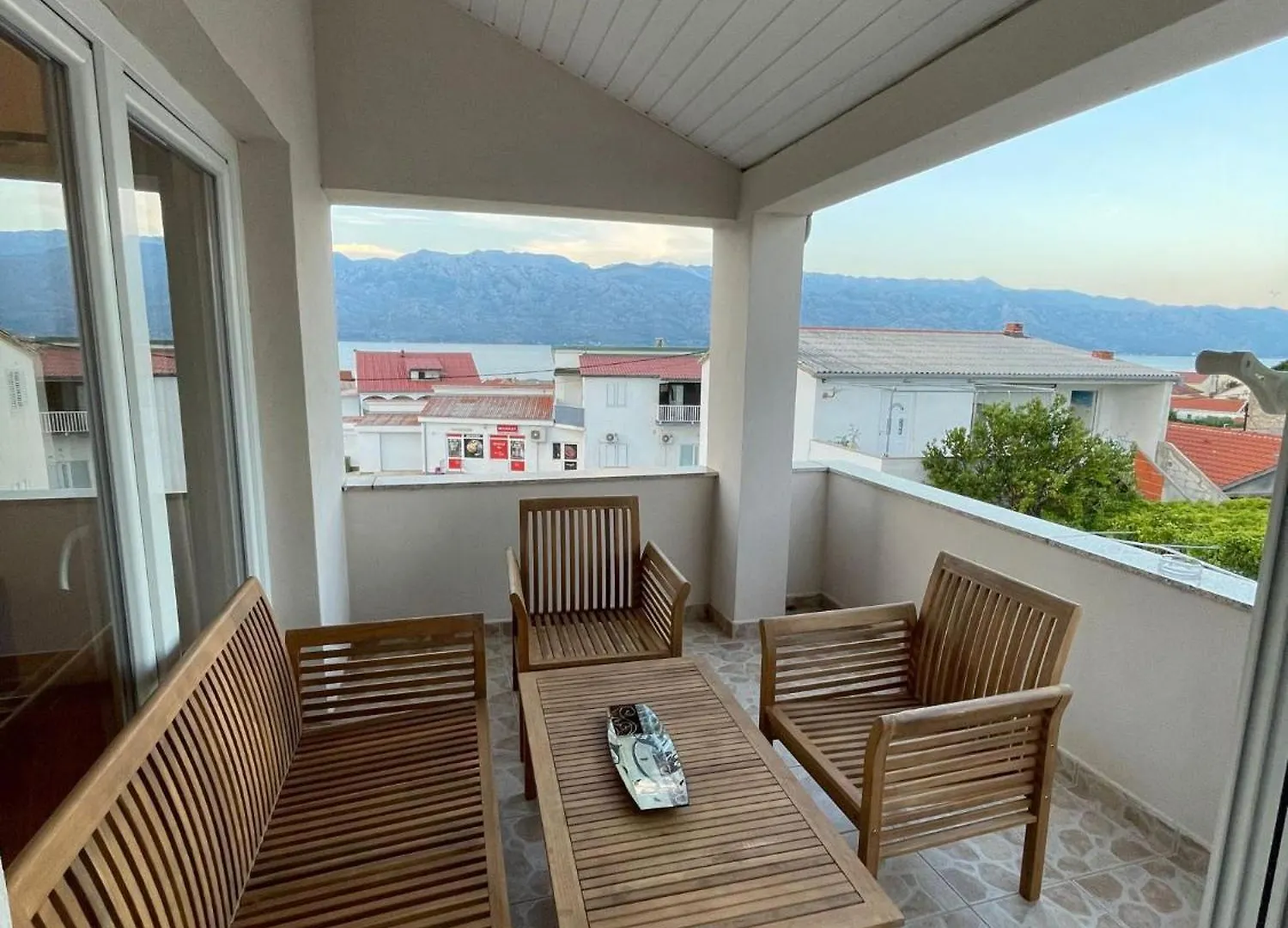 Apartmani Roko Razanac Apartment